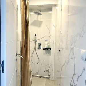 Habitación con 2 Camas Individuales